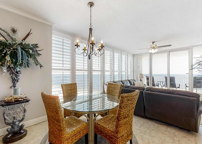 Holiday home Beachfront With Pool Hot Tub Balcony Fitness & Amazing Corner View