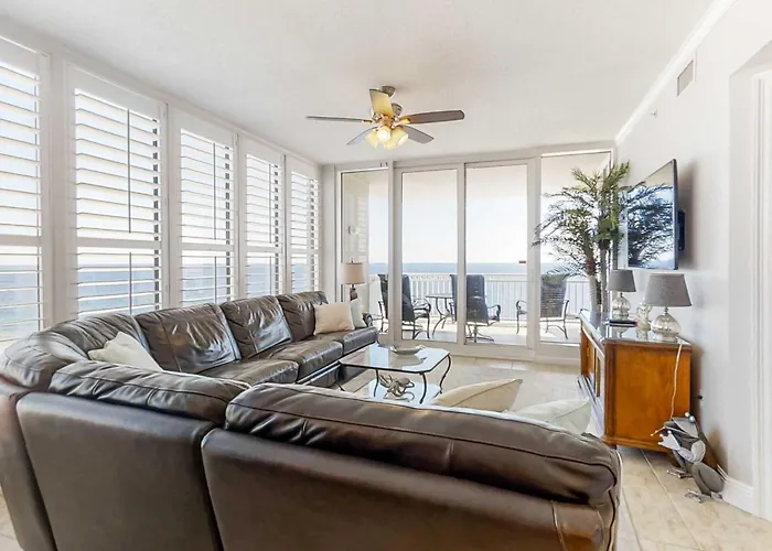 Beachfront With Pool Hot Tub Balcony Fitness & Amazing Corner View Holiday home Gulf Shores