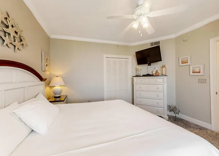 Beachfront With Pool Hot Tub Balcony Fitness & Amazing Corner View Holiday home Gulf Shores