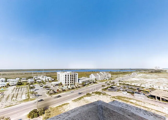 Beachfront With Pool Hot Tub Balcony Fitness & Amazing Corner View *